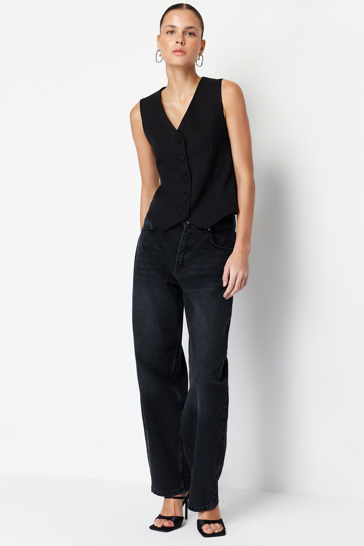 Farmerke TWOSS24JE00038 - crna