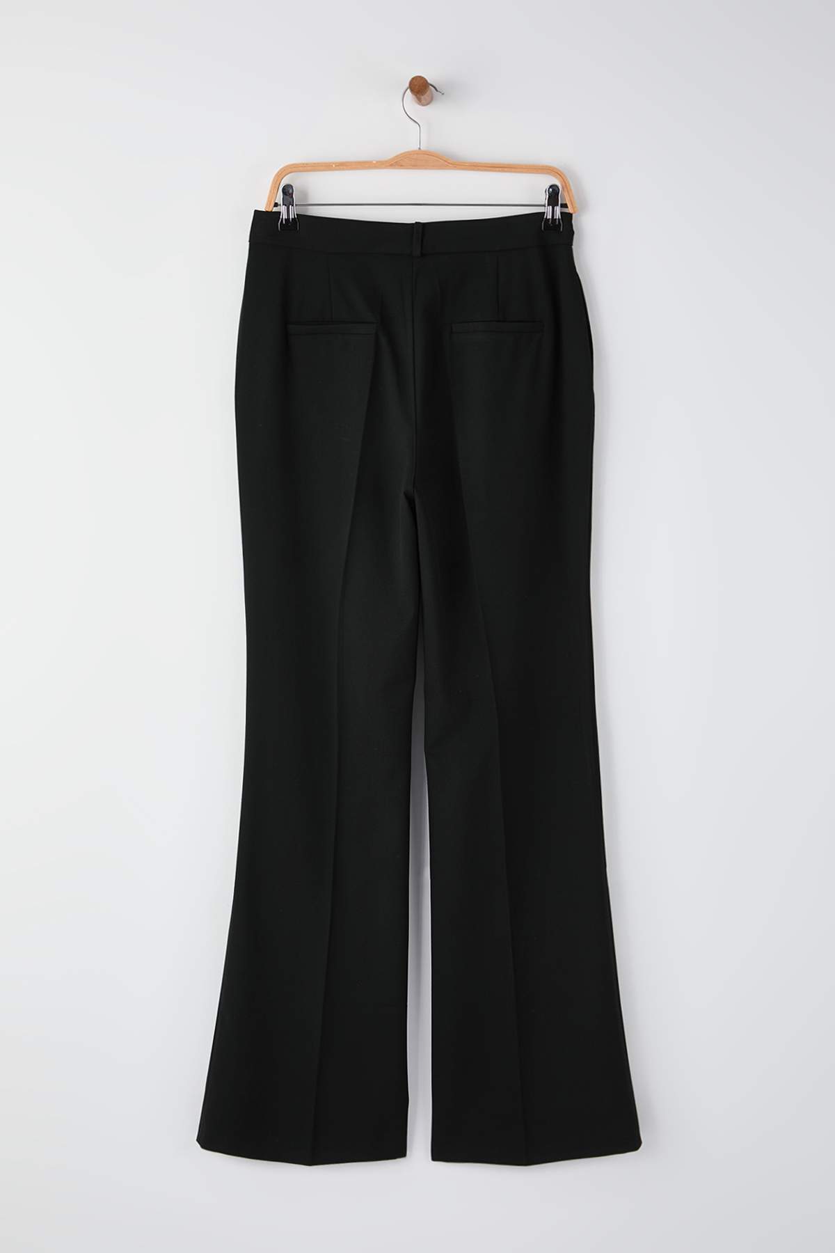 Pantalone TWOAW26PL00056 - crna [djesi-src-e52e500a2c94c178e855ecd50fa5c82afca772797ef2bcd2853e5040c31dfa52]