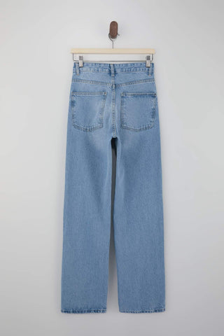 Farmerke TWOSS26JE00142 - plava