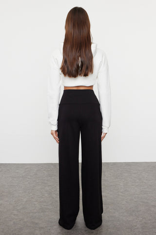 Pantalone TWOAW25PL00026 - crna [djesi-src-a597b3cd0122c468041094f81507278f8a7bd1a2f7d7c9692d6e0cef7a375e79]