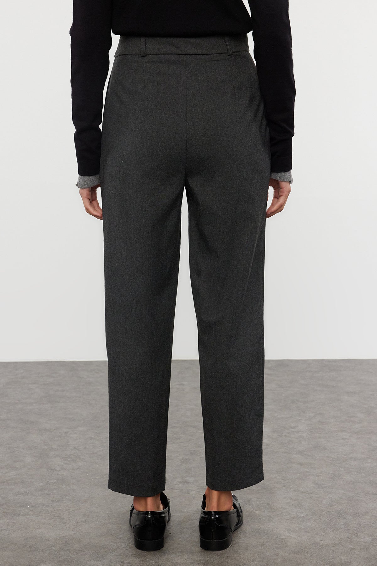 Pantalone TWOSS22PL0280 - siva 2 [djesi-src-0c8ff36b11cfe9c6ffc18c4a52c6bb917b7ed8ad044709c7861192bc5c441c30]
