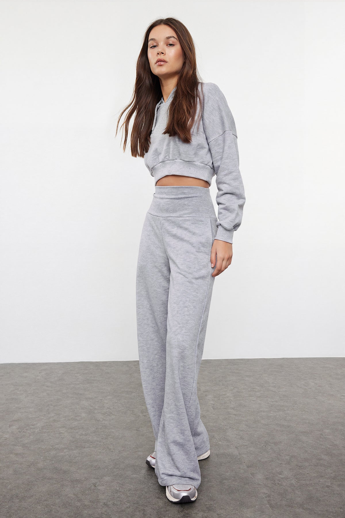 Pantalone TWOAW25PL00026 - siva [djesi-src-b02a13fff94aaed5e2f611bb074ff6e9d5560c115eb748613b9635d33a134d76]
