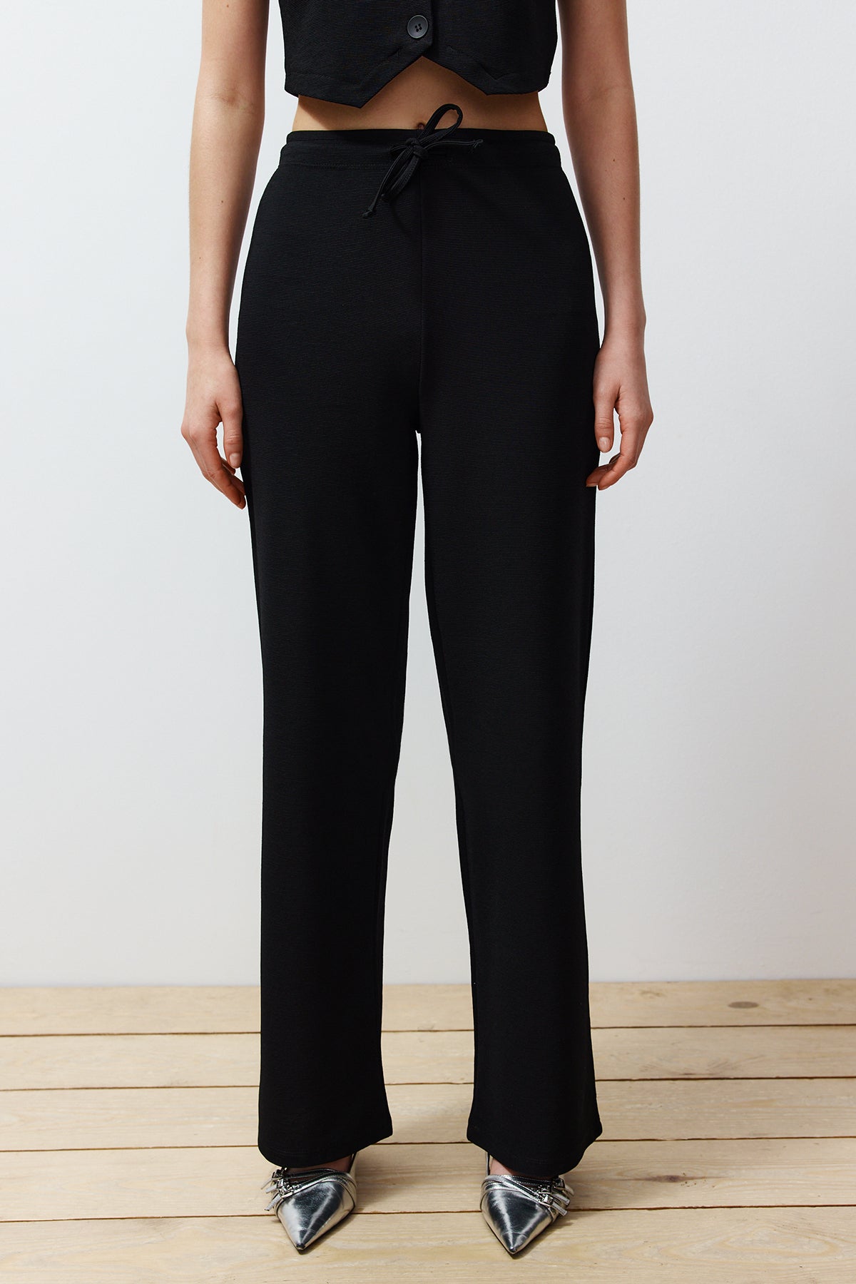 Pantalone TWOSS24AU00017 - crna