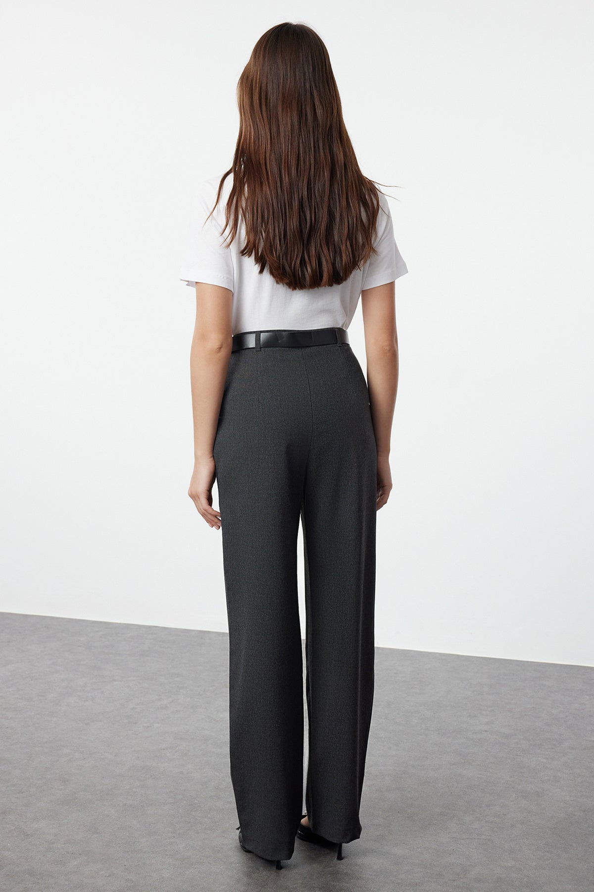 Pantalone TWOAW25PL00046 - siva [djesi-src-bbf065f46d83ad157b46db8db66f051e6b272a4daf6f6098d5053445ece19f3c]