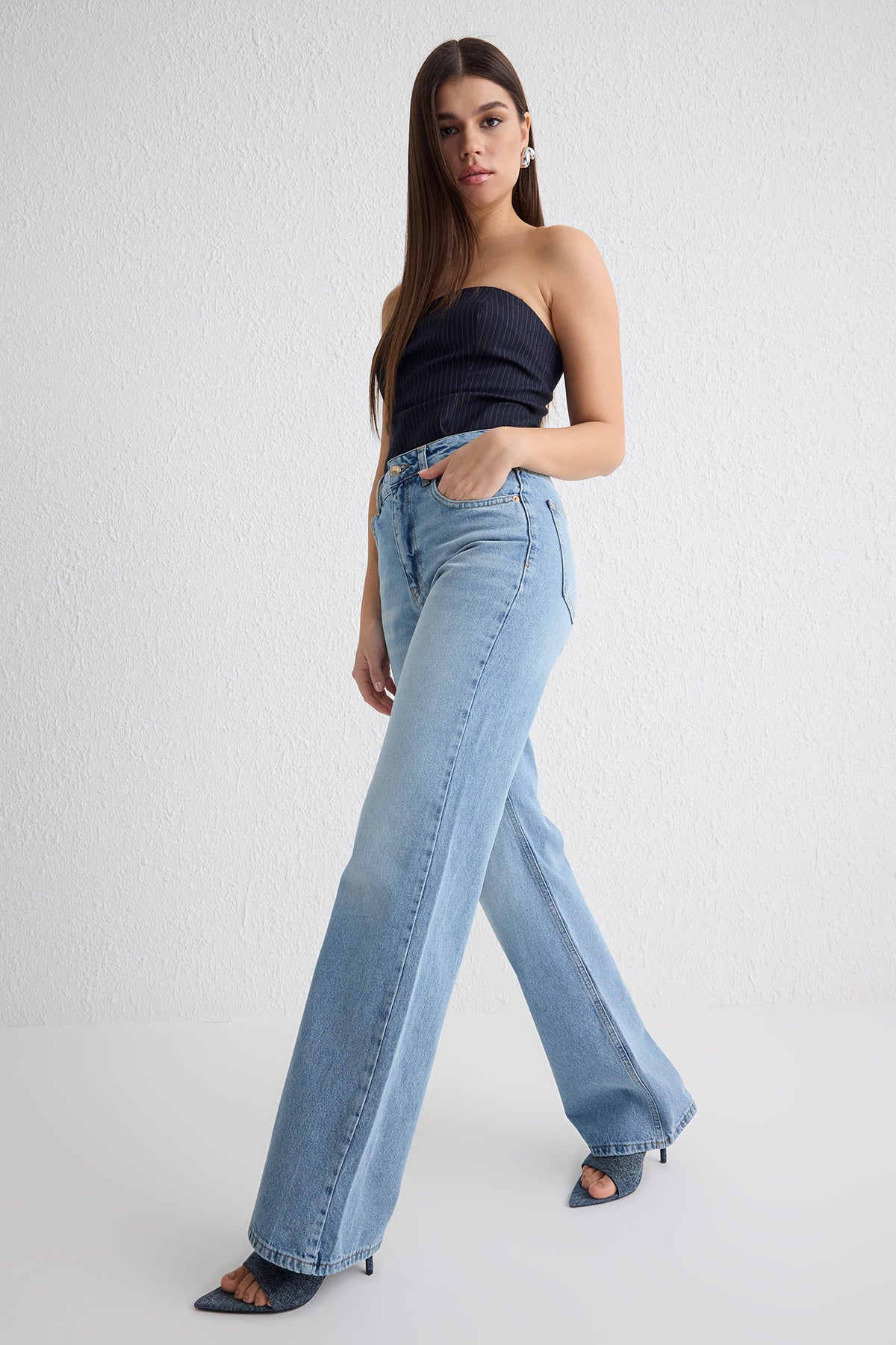 Farmerke TWOSS25JE00132 - plava