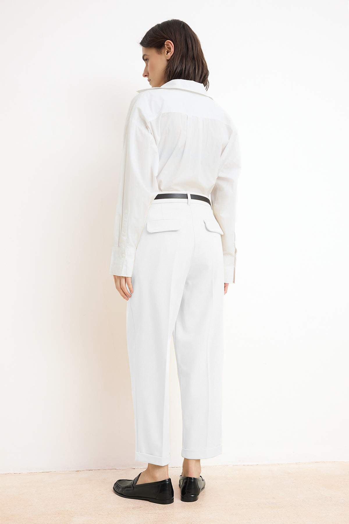 Pantalone TWOSS26PL00058 - bijela [djesi-src-ef00c4e863456c6a6b8ff46bc44527b6416f68f899a833dfba8263664d1c60a4]