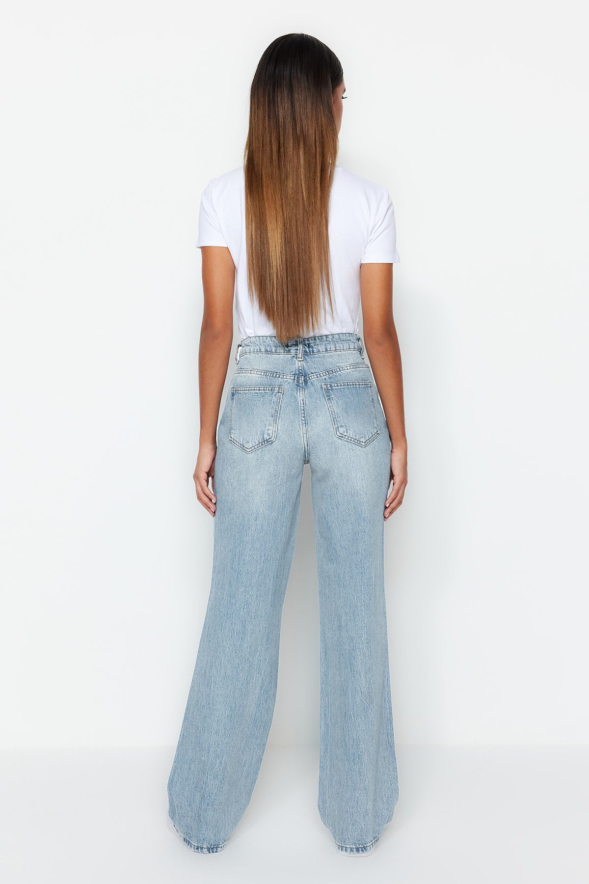 Farmerke TWOSS23JE00102 - plava