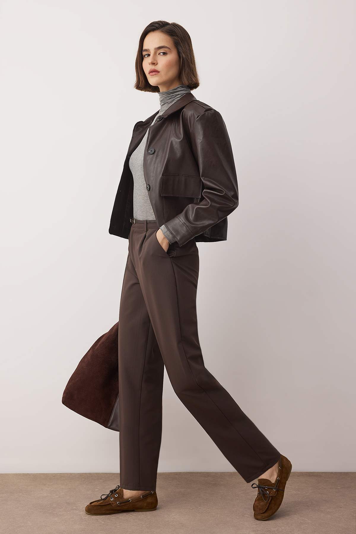 Pantalone TWOAW26PL00167 - braon [djesi-src-790e6b0bd8883e2aeea662f940b9a93a464cccfbf0f2005ad0c0e3d740579228]