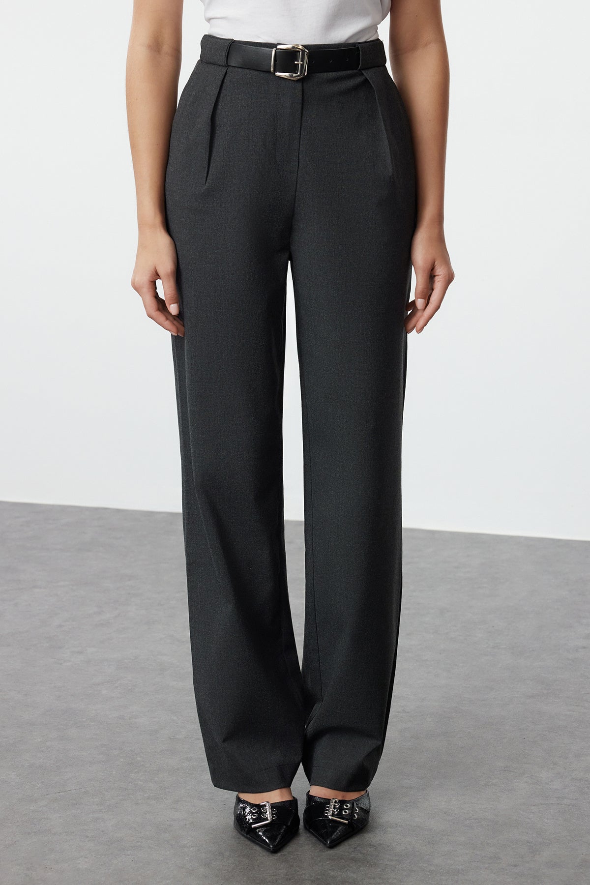 Pantalone TWOAW25PL00046 - siva [djesi-src-c59e6342a6b99346ceb5f1968e3e839c461e95d49bb48cd1d01251bff7f4dbba]