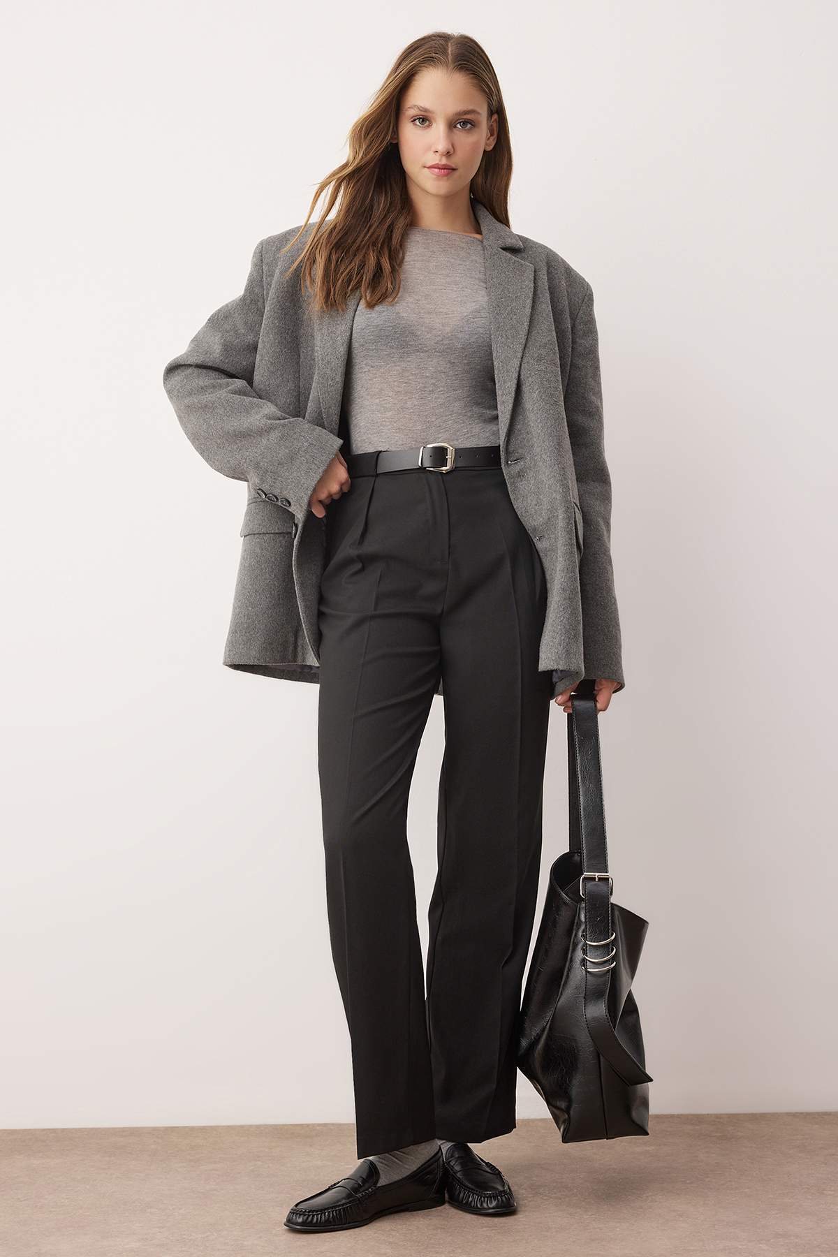 Pantalone TWOAW25PL00046 - crna [djesi-src-119fd0a542274b048871eefacbdf9314243c938aaf54c232d55f35b9235c28bf]