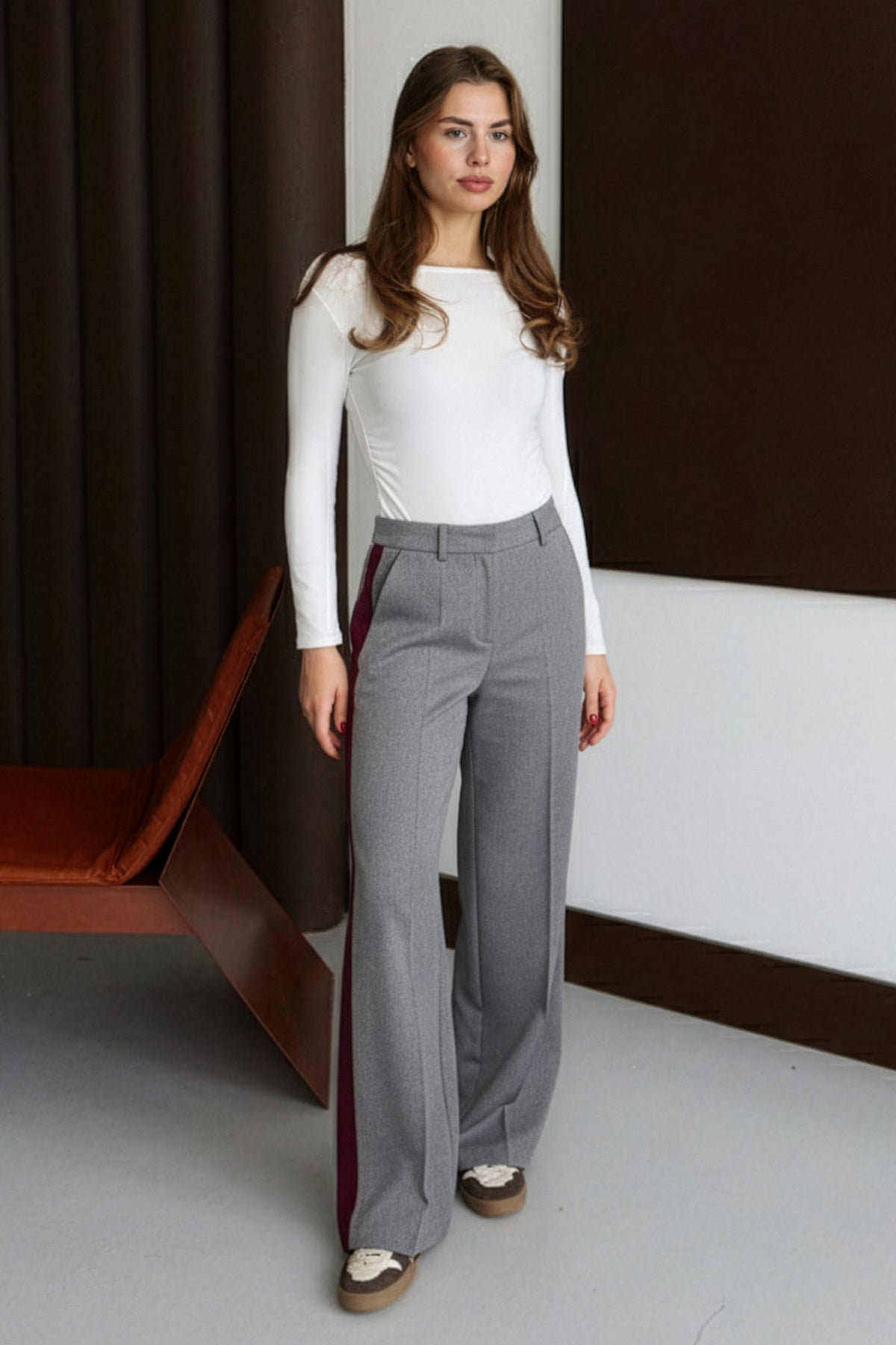 Pantalone TWOSS26PL00013 - siva [djesi-src-fb664b0edfdda78418bfd91db71d034bf9369f7e77c88209f3a198cc4783a6c8]