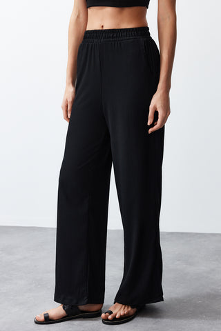 Pantalone TWOSS24AU00091 - crna