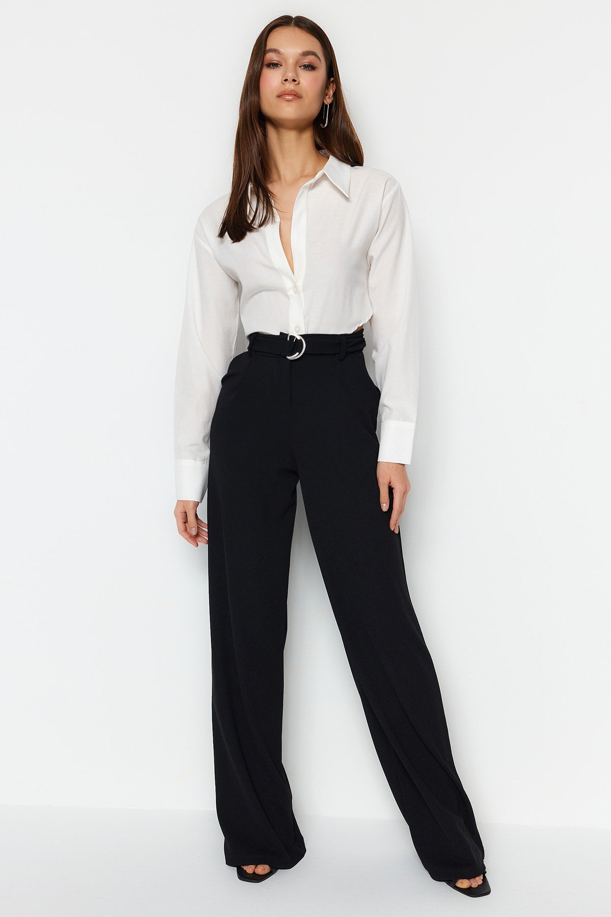 Pantalone TWOSS23PL00330 - crna [djesi-src-970f5bf0e35a15643bd8b946d97b795e782932c4382673e7fa29cb38b80c6a16]