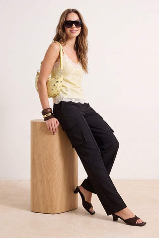 Pantalone TWOAW22PL0343 - crna [djesi-src-9abc71eacd94a068b1eadf25df8d90bd662163f04bf2b42edd6b35be92590138]