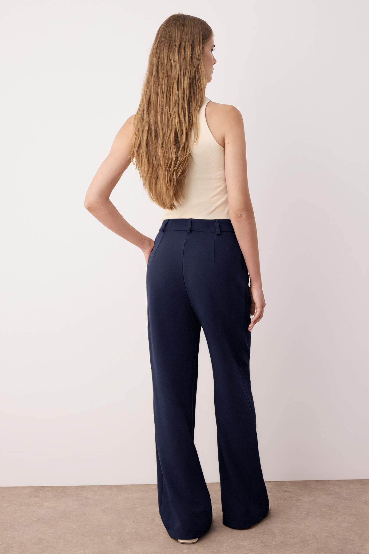 Pantalone TWOAW25PL00109 - teget [djesi-src-e37205d63f67c00485888b27ae0169c1bfe11f92359299757e7245c86141a8cc]