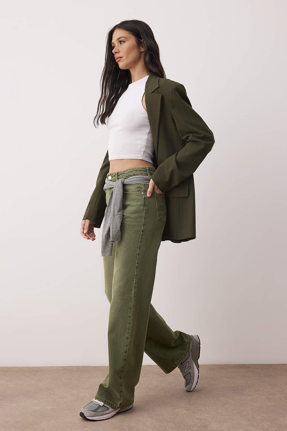 Farmerke TWOAW26JE00110 - khaki