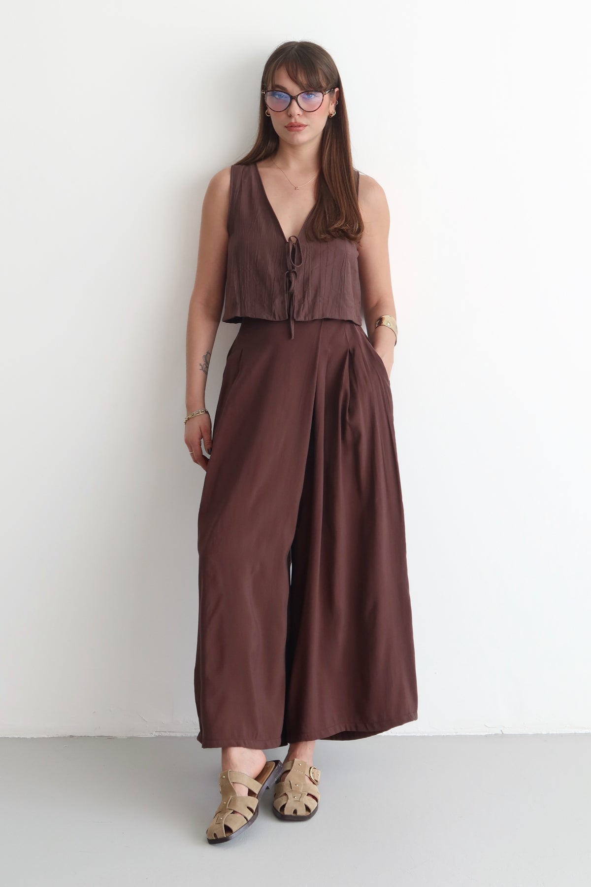 Pantalone TWOSS26PL00081 - braon [djesi-src-d4f38ec71159b38f3e062e8045259725623ed92ce62cee85a6e74ccc707e16b4]