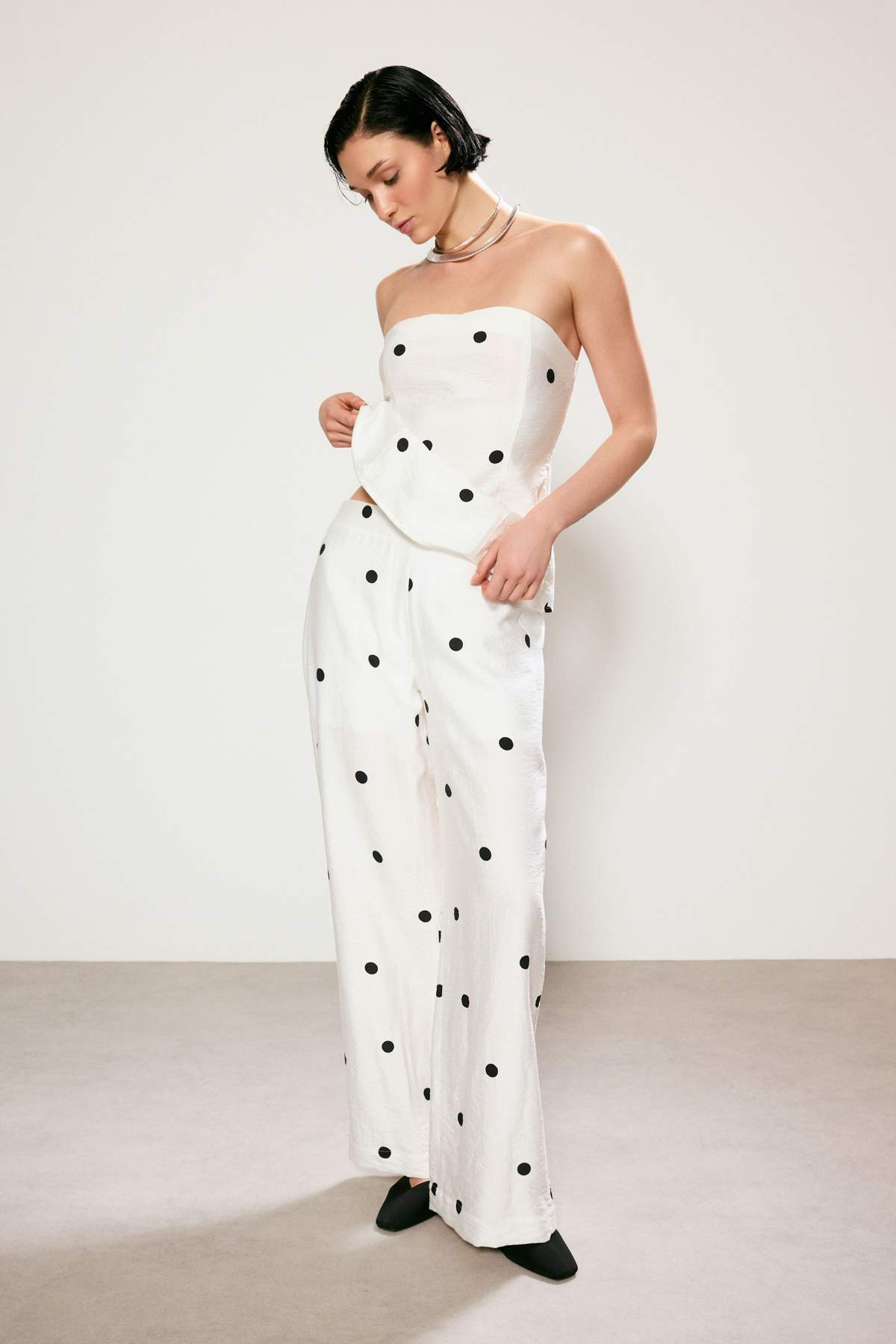 Pantalone TWOSS26PL00112 - bijela [djesi-src-172a8aa294c0063e0f6c2d982d29ac2249cee8bc75f1e8b81cde4c1d7ea85513]