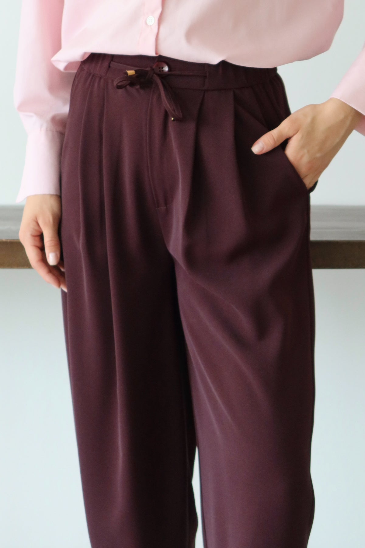 Pantalone TWOSS25PL00126 - šljive [djesi-src-e48359f38e6d6eca9fd0bdaba8140b542fbe31d8de52b23682307e7f6408ff38]