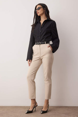 Pantalone TWOSS19ST0038 - bež [djesi-src-95faefa7e17918934694b059fe5bd386b75d605846554ed32e00cf7351bf3463]