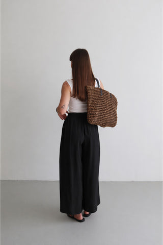 Pantalone TWOSS26PL00081 - crna [djesi-src-669db2fb29627cfaefb9d9611939ed2b42fad807f9cbfe13125bacc597ef0187]