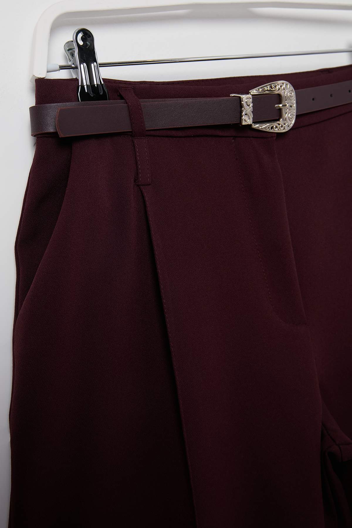 Pantalone TWOAW27PL00056 - šljive [djesi-src-363b794e19f97634eaef048a2b6a8c282d3e04d7133981f9407c8233328e1f7d]