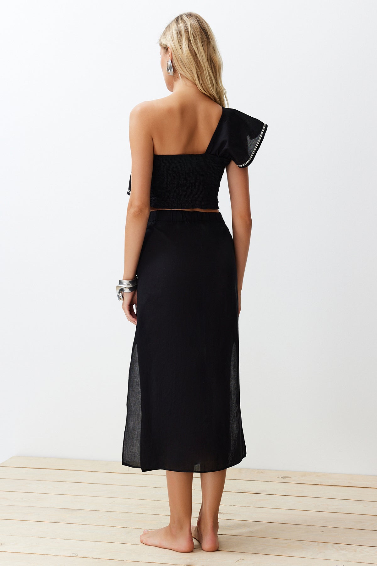 Bluze TBESS24AU00009 - crna
