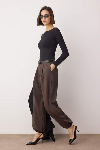 Pantalone TWOAW26PL00169 - braon [djesi-src-569d8c3a5324a6bacae168e9104a1a315e186dc7b1b45a96f7dbf4263a86e1e6]