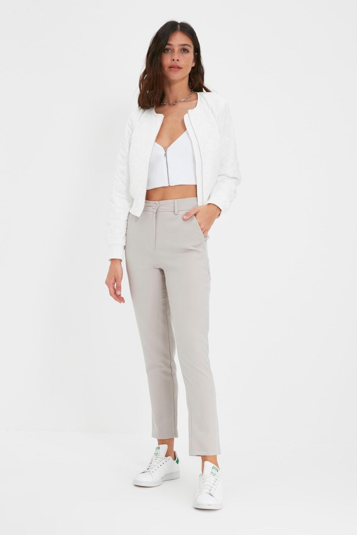 Pantalone TWOSS19ST0038 - siva [djesi-src-73c8dc56b19e65404031d8abaa7efb8a2de2750fb45be298196863fe6a7aa0af]