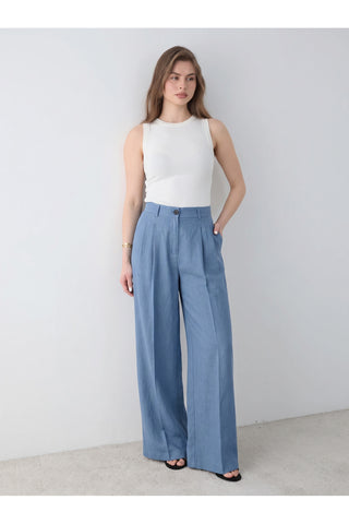 Pantalone TWOSS26PL00231 - plava [djesi-src-019f18184a74a47e3b6306bc603e94e130f9e64d5e771708a1d123df9cbef5f2]