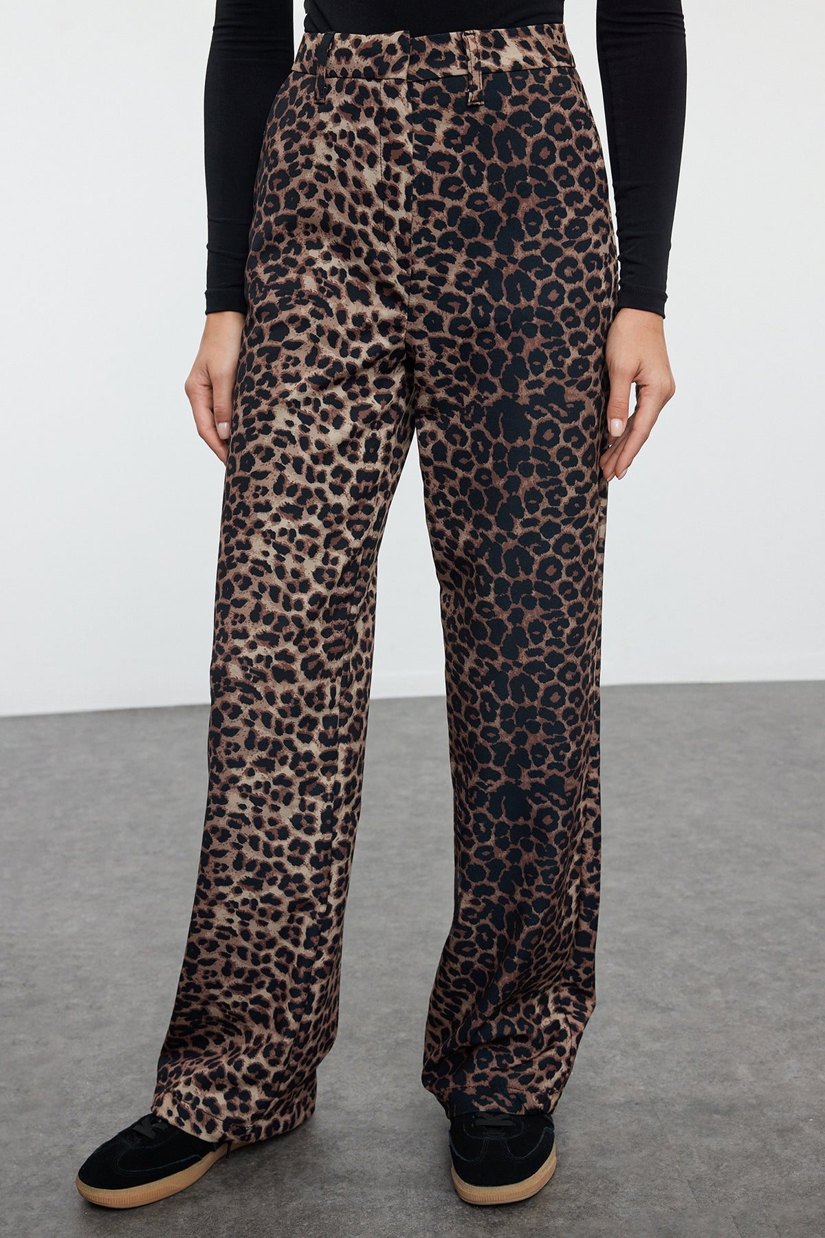 Pantalone TWOAW25PL00030 - braon [djesi-src-2e5ded460594e5d417b5ee736e25cd6ac605b9503fa0ed003af9bafb3b5decbc]