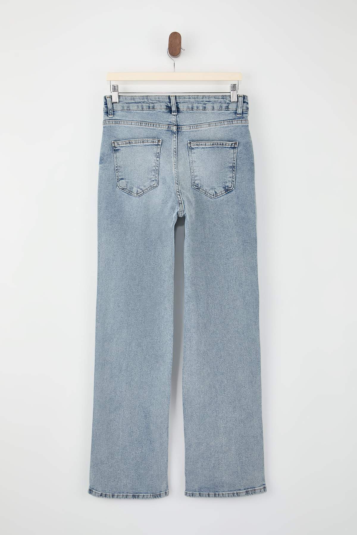 Farmerke TWOSS26JE00100 - plava
