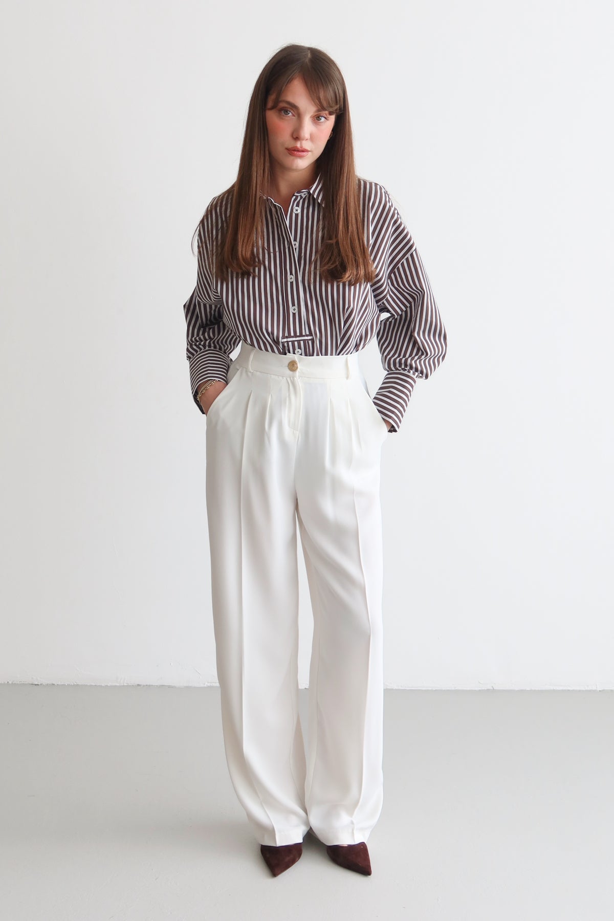 Pantalone TWOAW26PL00161 - bijela [djesi-src-1eb06cbb81f8f10ff4fb982d4b3e98ff6f1993547f84902cf33117cd04e5ddbc]