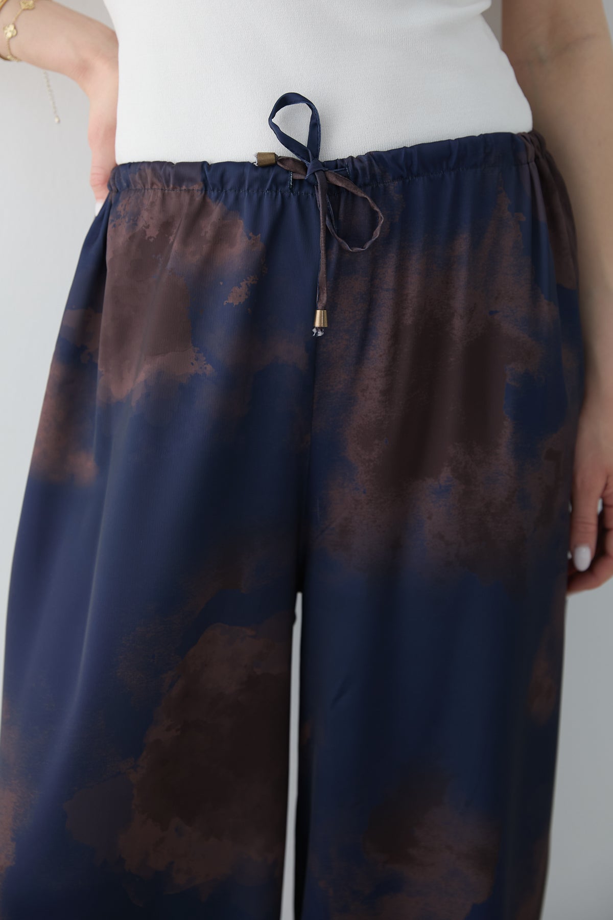 Pantalone TWOSS26PL00230 - teget [djesi-src-cca6e0414277a768d368a86b08ded47675999b5b7de1ffdf2770547f1b90ce39]
