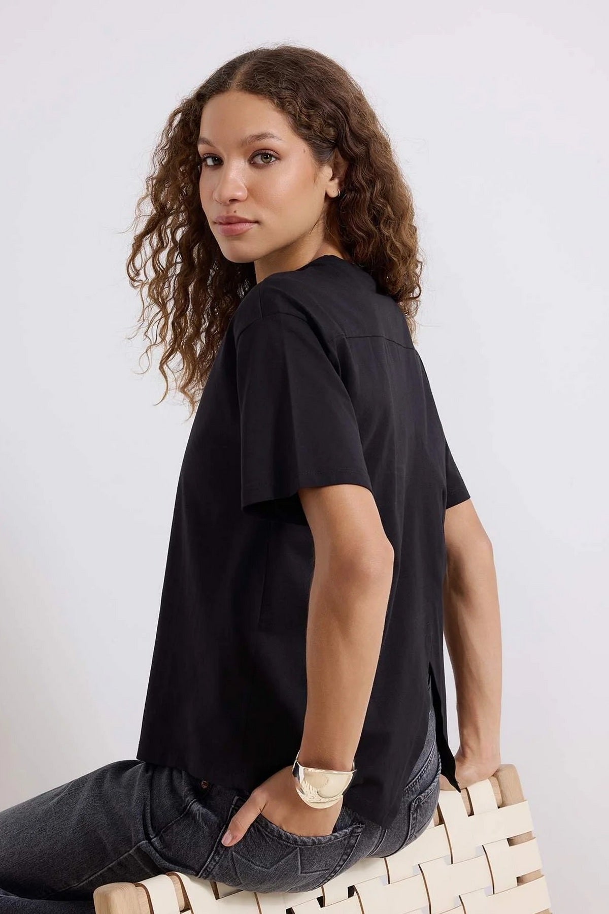Majice TWOSS25TS00040 - crna [djesi-src-93388a39572ac9699d956f0cf7c73d23d293843e9599274119180eced162666c]