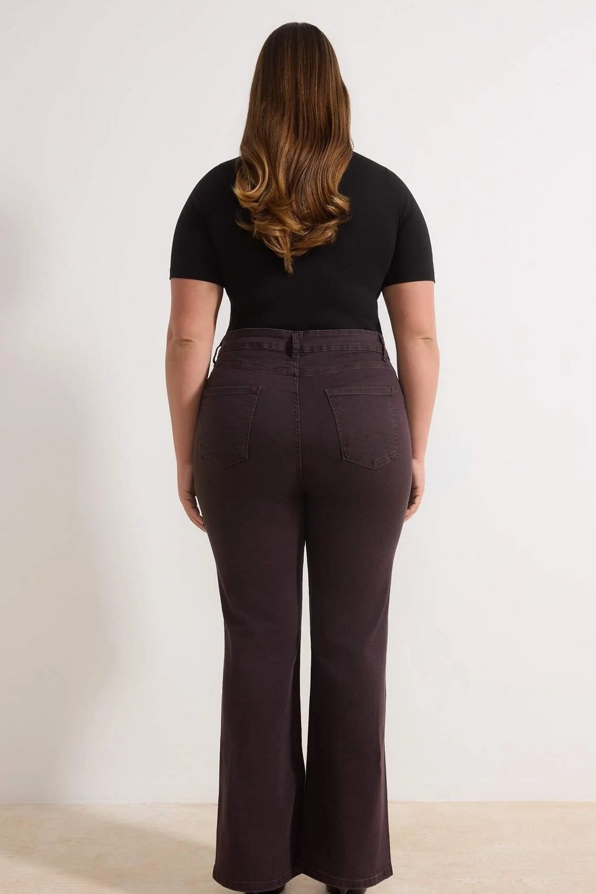 Jeans TBBAW23JE00001 - bordo [djesi-src-49c2d69cb778db0fea78086983c7e44dd7ad36eba6cf4f0089984dfdf01b8b80]