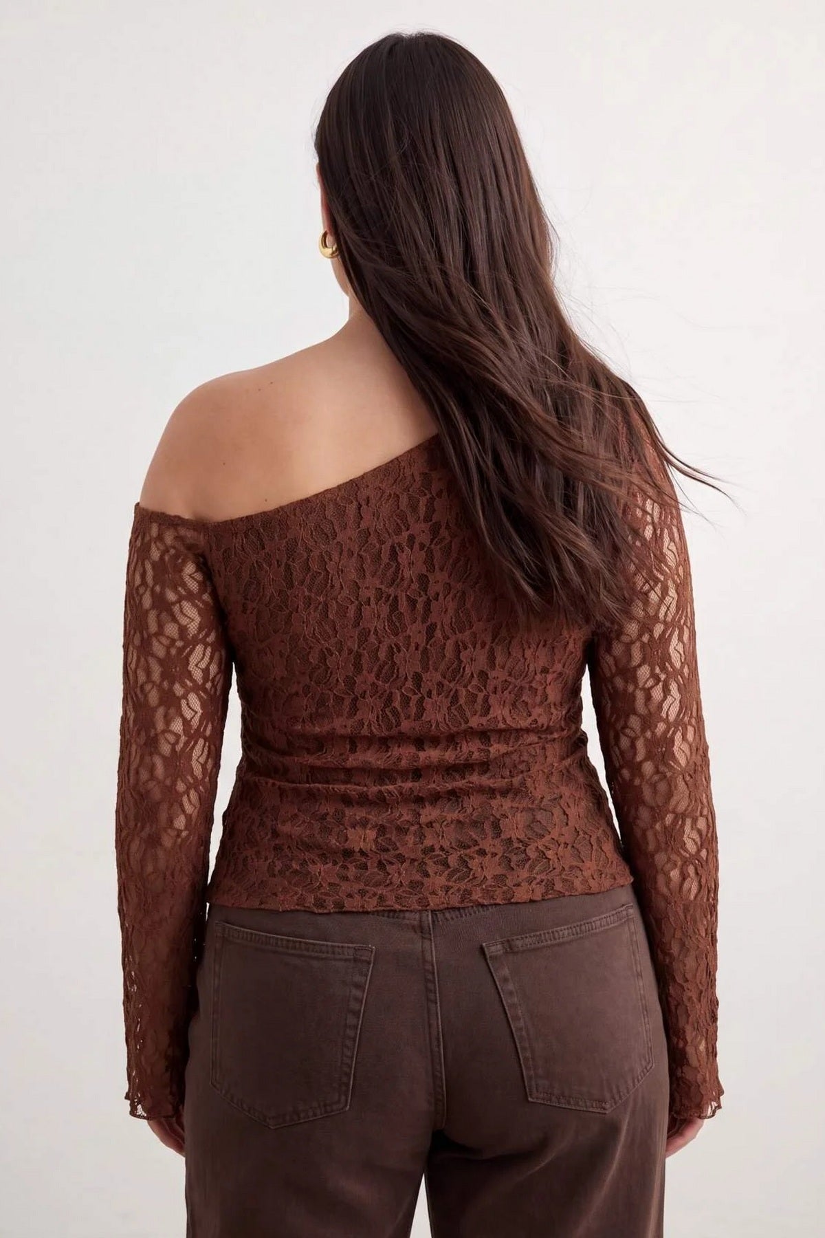 Bluza TBBAW27AF00026 - braon [djesi-src-06eb38c352d8385209f562a2a3ac9ec0d70e571f97b3a7fd0da395bc814ff746]