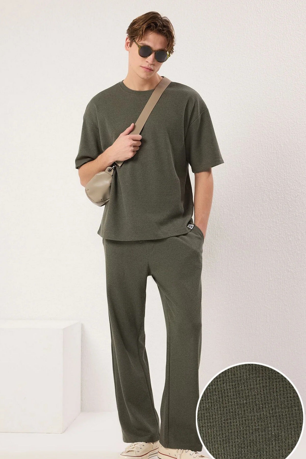 Trenerka TMNSS25EM00010 - khaki [djesi-src-265407cafaddddb77e26f036a8da1ac72ea797cfaccd3da023e82710eca9a6ad]