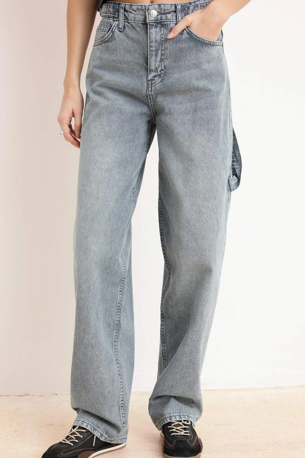 Jeans TWOAW24JE00308 - siva [djesi-src-b4ffcca93e535052392479a35716dbea350b3bd62636bfcd3d6528cbb588d24d]