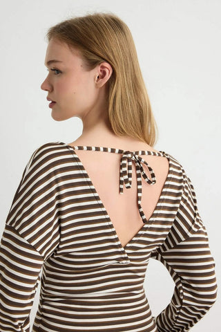 Bluza TWOAW27BZ00411 - braon [djesi-src-5765754125221f7295326c466db88158f564178569d1e7a879241372a5b3bf0b]