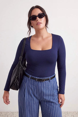 Bodi TBBAW27CS00018 - teget [djesi-src-f8b803ade6b70279c099518d55f4a1c6fd7a81f749f4f3b3ff5985201668273f]