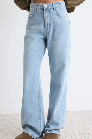 Farmerke TWOSS25JE00132 - plava [djesi-src-99103c4098b8f55f0759b744ff5af6334abec79d190021a4c578746068fb17b0]