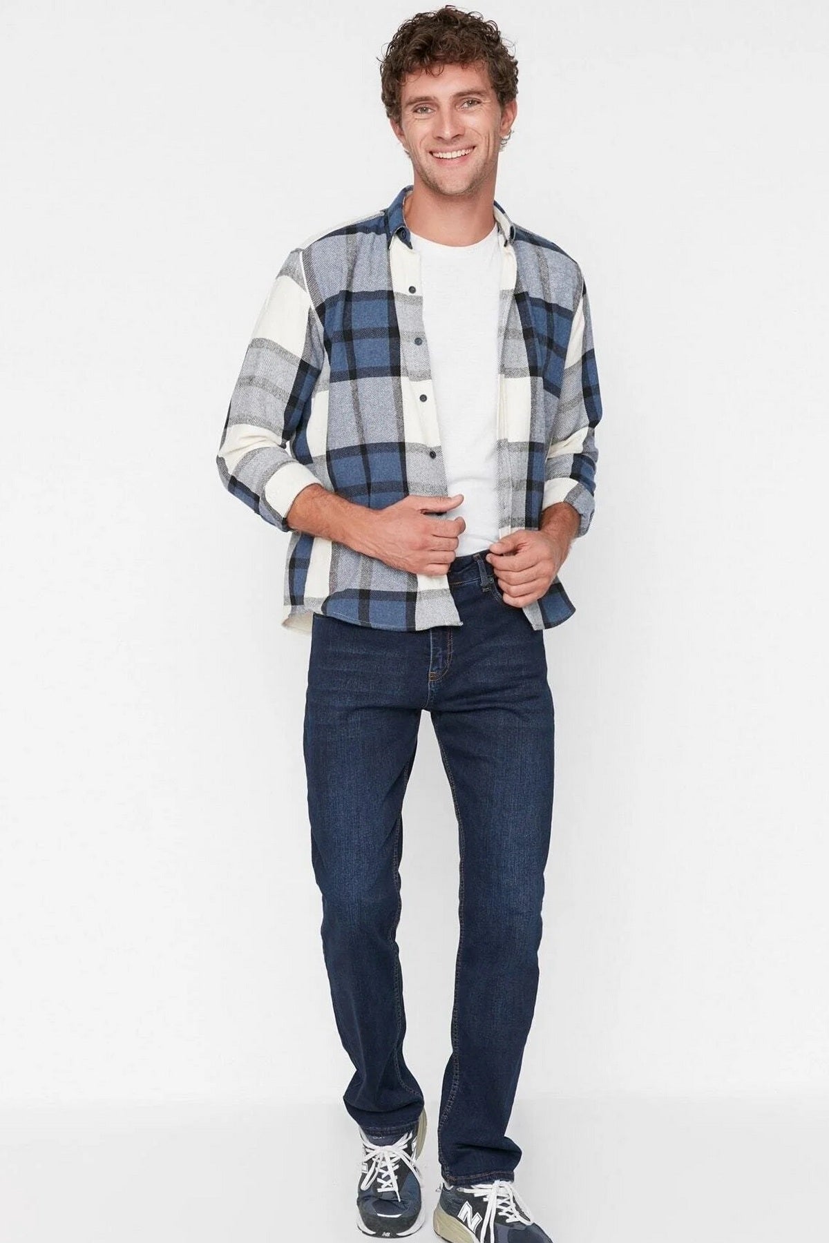 Jeans TMNAW23JE00036 - teget [djesi-src-f956db0d2f481ed663d5d98853ee8ab9b85584927aaf9b79d72d72ee39c48d5f]