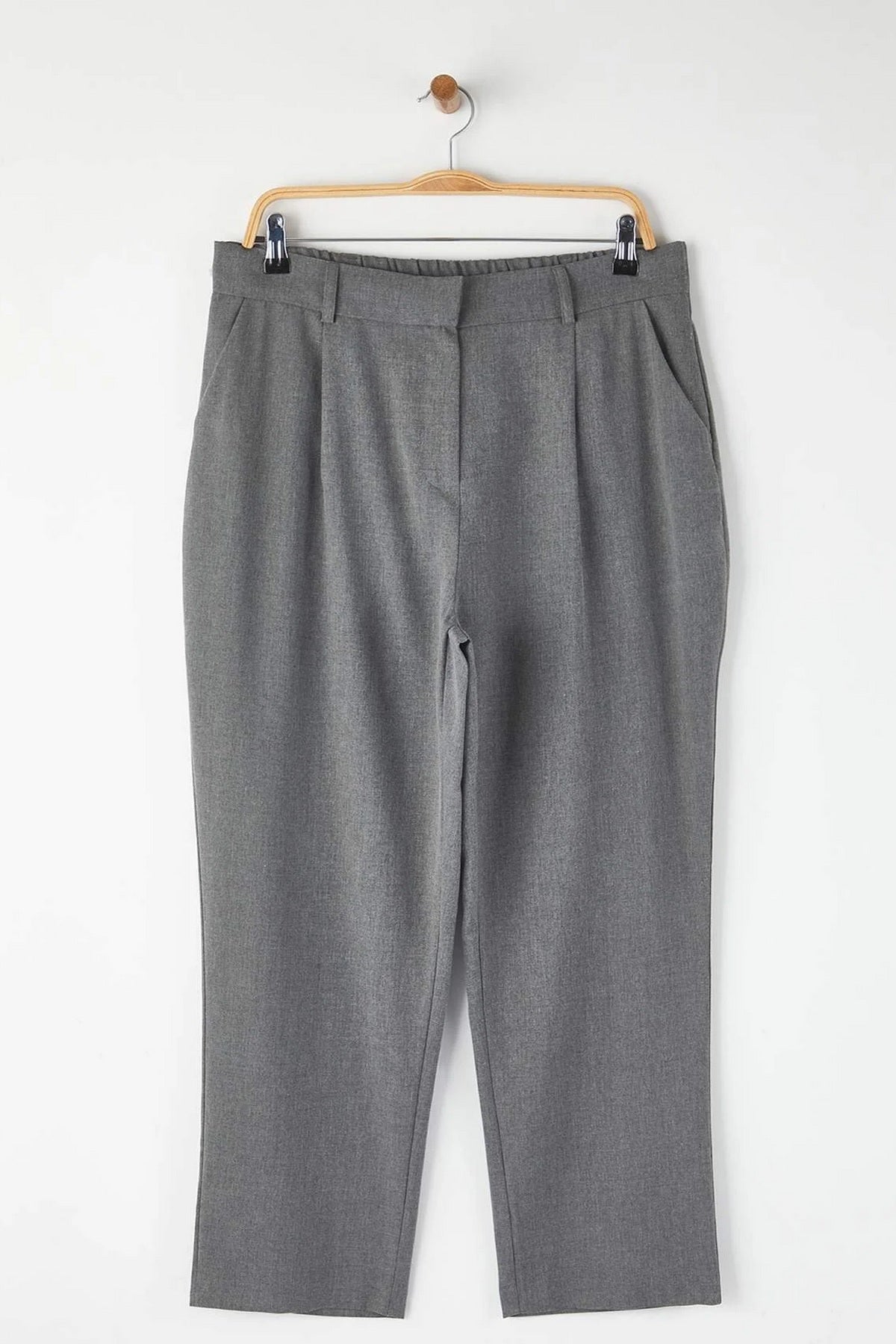 Pantalone TBBAW26AR00012 - siva 2 [djesi-src-6271fbc1f801a7dbd2cb8a4b53f3f2e14e82eac1449b25c01badcf7396863123]