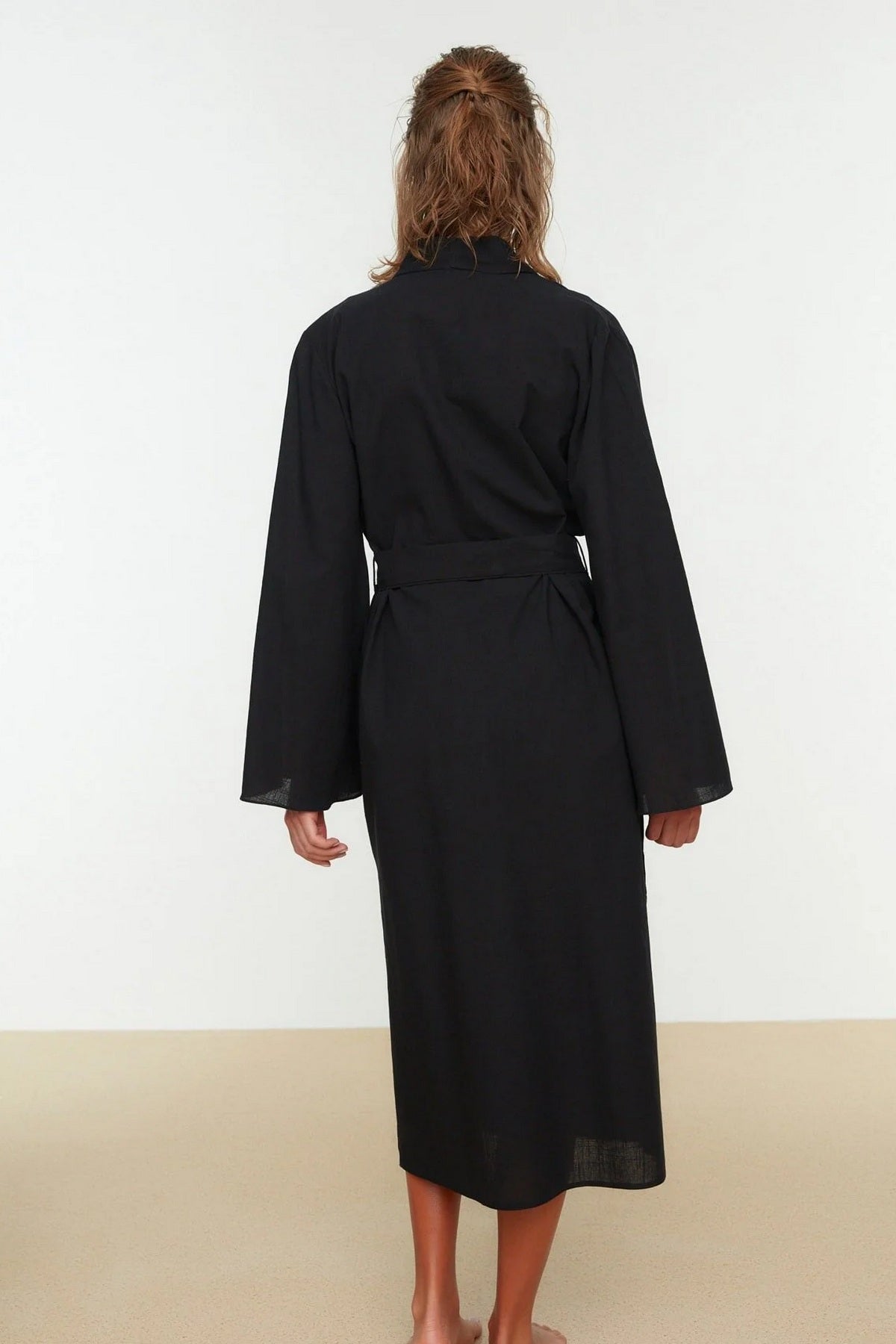 Kimono TBESS22KM0039 - crna [djesi-src-5bd6fd348b4485ac64b070e8c28a3d25572abd2b295e846c849a669f9445cd78]