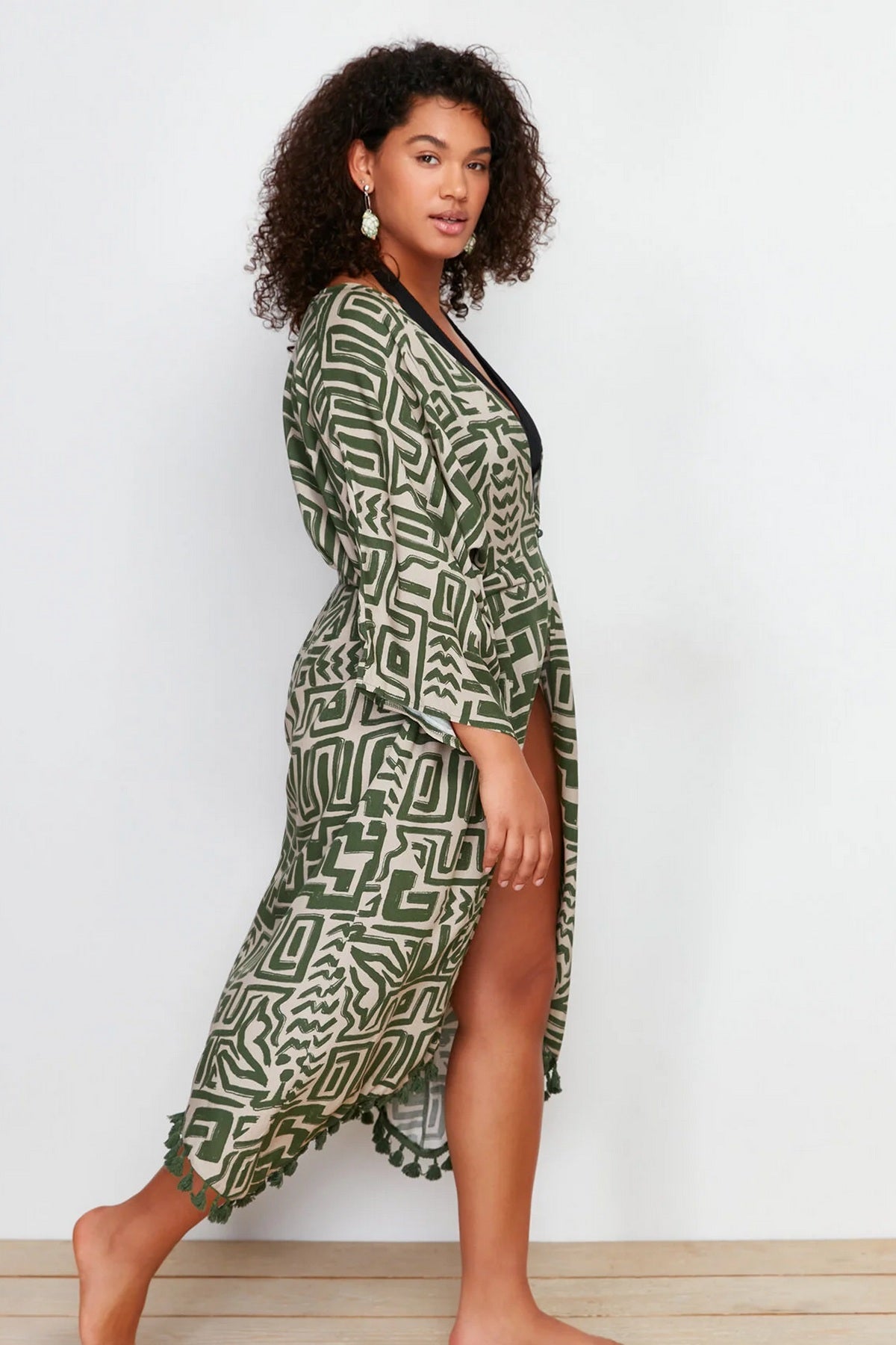 Kimono TBBSS24DE00005 - Šareno [djesi-src-56afc68722299bbbc3de9484fd0f15a56af8a4c804285fa2e142b661ca17e511]