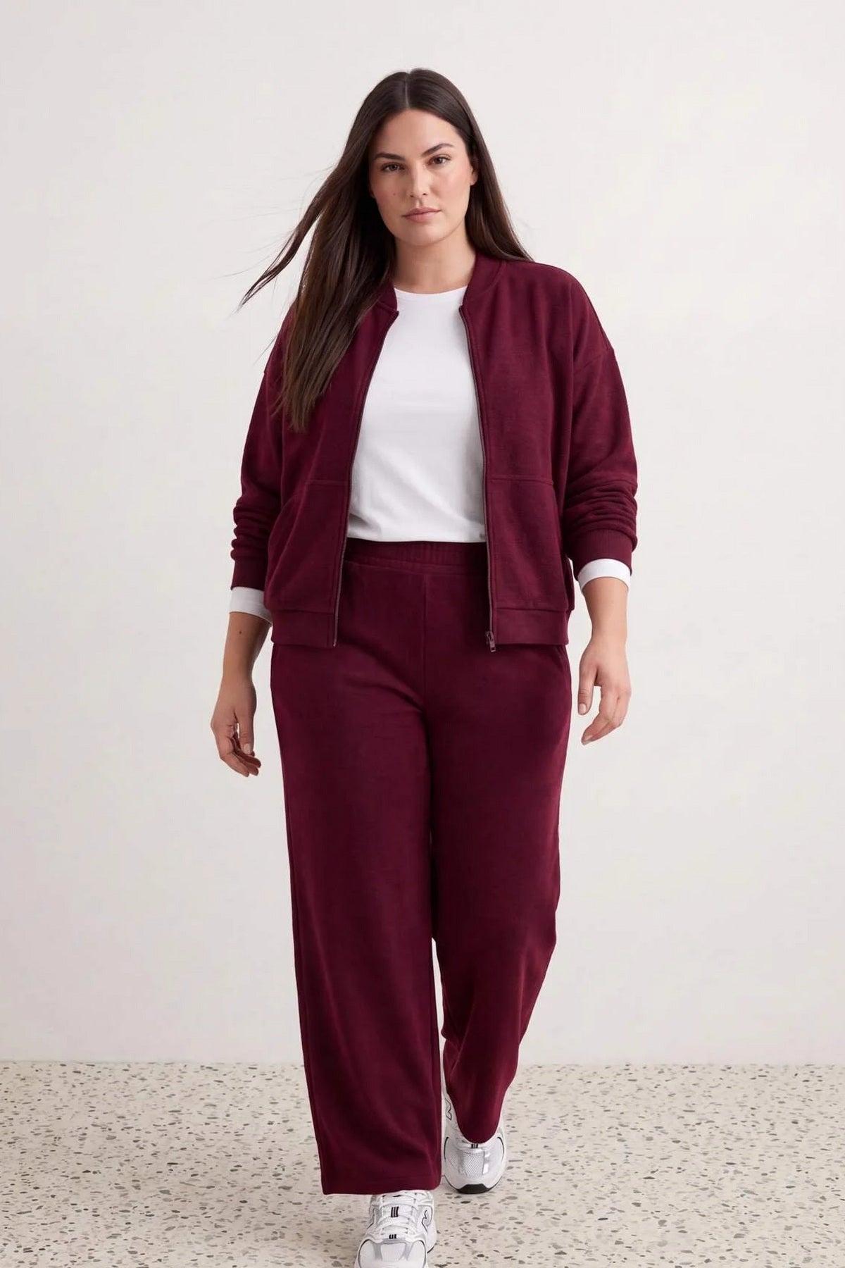 Trenerka TBBAW27TS00004 - bordo [djesi-src-04b7c6d0a2a974e6d2f54ff81247929cfc7377b78603e905b6e19457d42d278f]