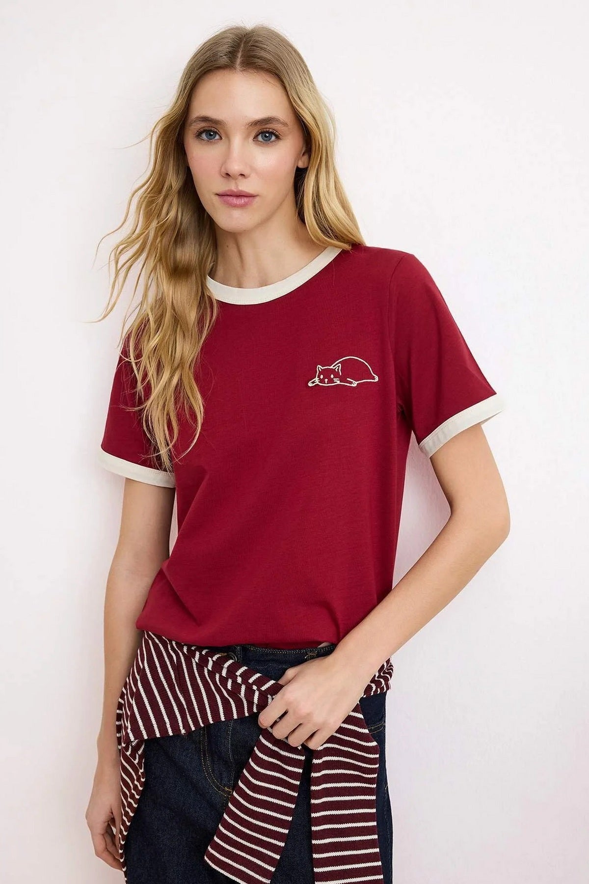 Majice TWOSS24TS00037 - bordo [djesi-src-1926457ebc0cf2d531f15398ed24af056a9c86db6bfe0a78d8dfad249ee77ba8]