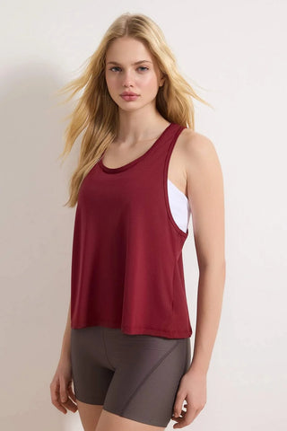 Majice THMSS26TS00001 - bordo [djesi-src-9565ce448380c192d09a4ac691ff33c8f6520f39b2ec97810b5a7f2a134a7e22]