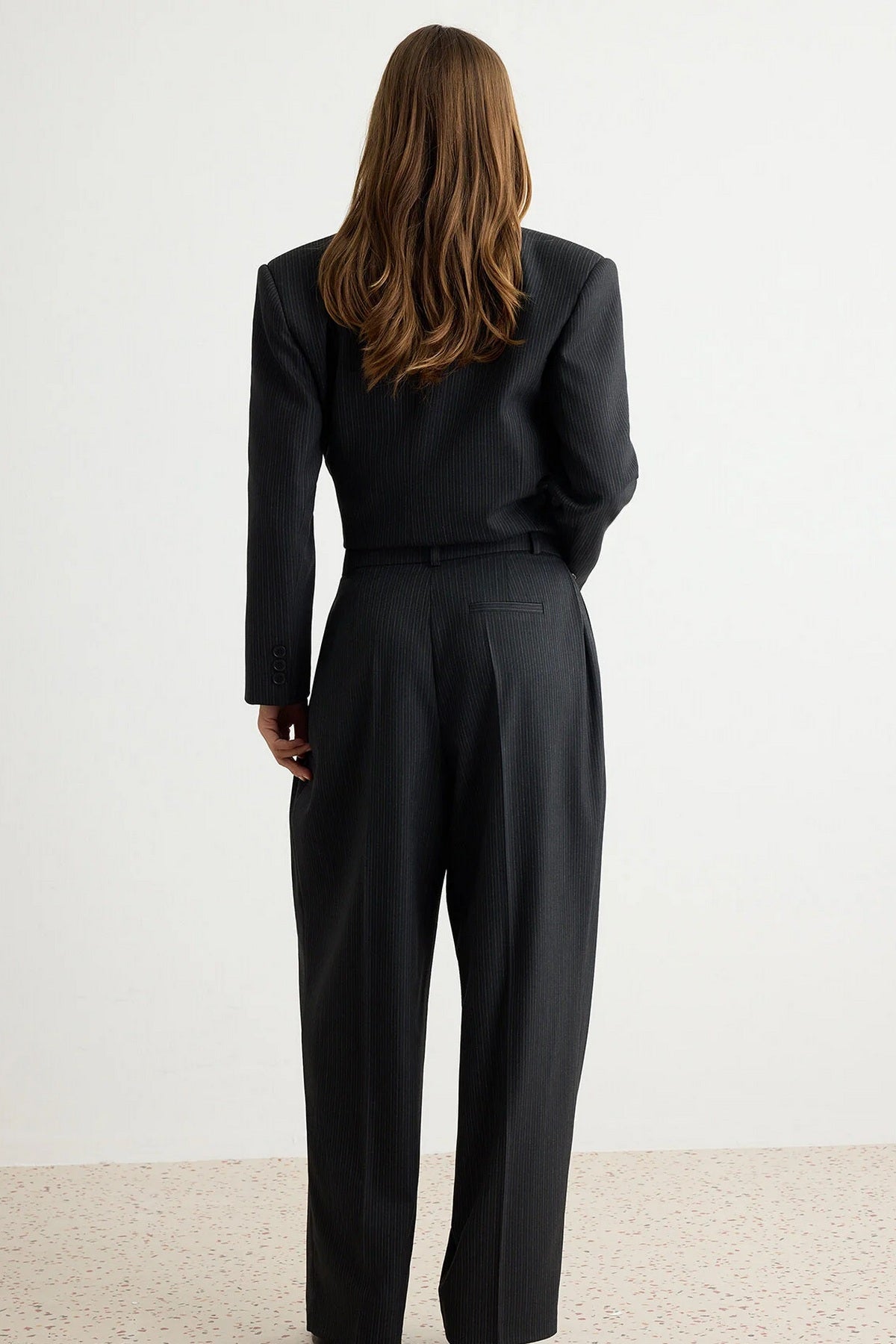 Pantalone TWOAW27PL00082 - siva [djesi-src-eb8f4a8bf842901b148083fdfd370ea0144e3c708b158669b8479b6e63bcd8e9]